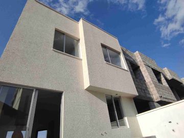 ✅VENTA DE CASA · MARIANITAS DE CALDERÓN, NORTE DE QUITO