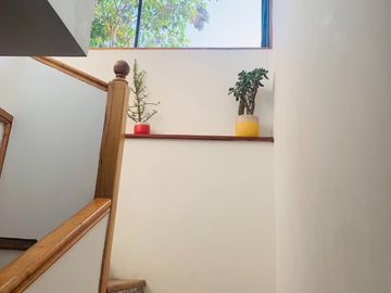 Casa En Venta. Las Condes. 4 Dormitorios y 4 Baños