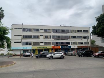 Se vende amplio e impecable departamento en Aurora Miraflores