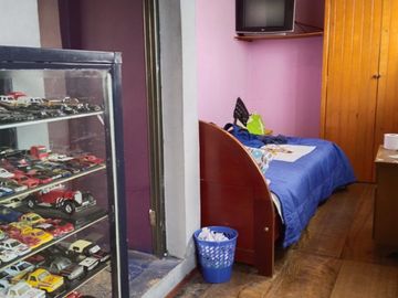 EN VENTA ESPECTACULAR CASA.