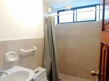 VENDO CASA RENTERA 100% RENTADA (8% DE RENTABILIDAD ANUAL)