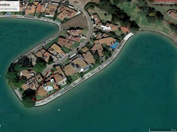 CASA EN SAN GIL CON VISTA PANORÁMICA AL LAGO EN CERRADA SAN FERNANDO