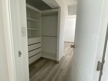 HERMOSO PROYECTO EN MIRAFLORES - ENTREGA INMEDIATA