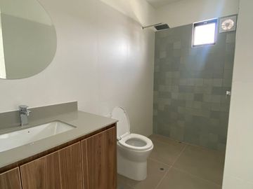 HERMOSO PROYECTO EN MIRAFLORES - ENTREGA INMEDIATA