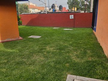 Venta de casa en condominio en Quintas Calacoaya, Atizapán, Estado de México