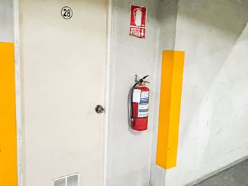 Vendo Duplex En La Cuadra Nueve De La Avenida Pardo (doble vista, esquina)