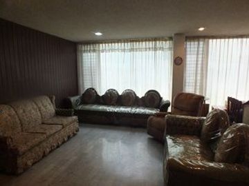 AMPLIA CASA EN LINDAVISTA