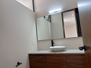 CASA EN VENTA EN VALLE IMPERIAL ZAPOPAN