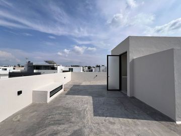 CASA EN VENTA EN VALLE IMPERIAL ZAPOPAN