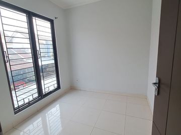 🔥 TURUN HARGA! Rumah 2KT di Viola Residence, Graha Raya Dari Rp1,125M → Rp987Jt 🔥