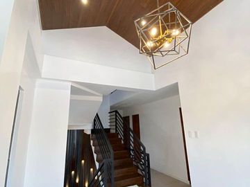 6-Bedroom House and Lot for sale in South Forbes Villas