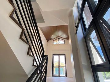 6-Bedroom House and Lot for sale in South Forbes Villas