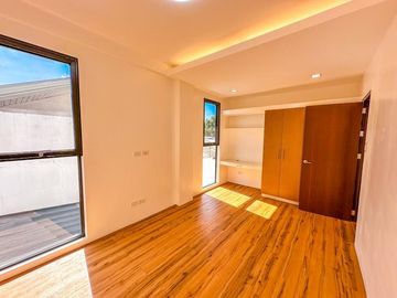 Charming corner Single Detached Home nestled in an exclusive village at Las Pinas City