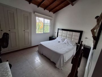 VENTA DE CASA PORTAL DE ALAMOS CARTAGO