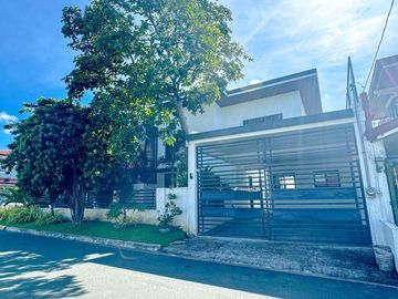 Magnificent 5 Bedroom 2-storey House and Lot for Sale in Las Piñas City