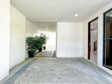 Magnificent 5 Bedroom 2-storey House and Lot for Sale in Las Piñas City