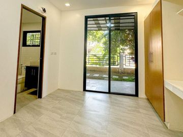 Magnificent 5 Bedroom 2-storey House and Lot for Sale in Las Piñas City