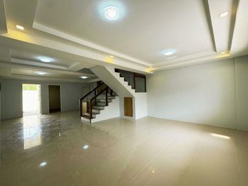 Modern 4 Bedroom with 3 Toilet and Bath Brand New House and Lot in BF Resort, Las Piñas City