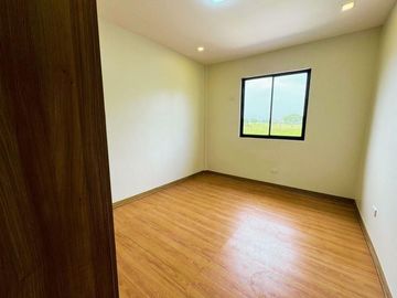 Modern 4 Bedroom with 3 Toilet and Bath Brand New House and Lot in BF Resort, Las Piñas City