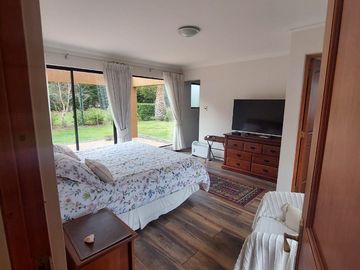 PROPIEDAD EN VENTA - CERRO GRANDE - LA SERENA