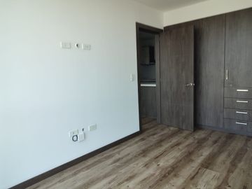 SUITE EN VENTA SECTOR CENTRO NORTE (EL BATAN)