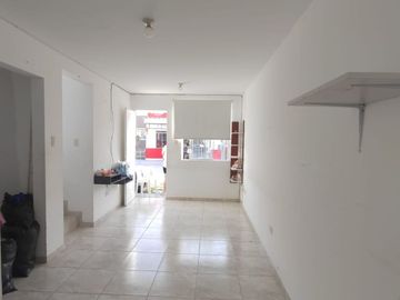 CASA DE DOS PISOS EN VENTA– URB.  - GALILEA-PIURA