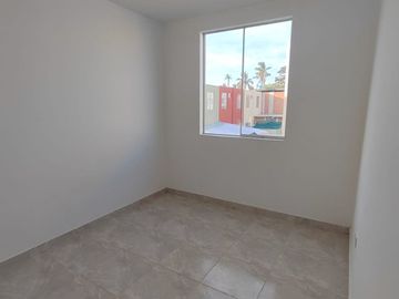 CASA DE DOS PISOS EN VENTA– URB.  - GALILEA-PIURA