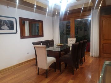 CASA EN VENTA EN URB. PRIVADA EN LA FONDA