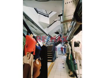 1108556 Venta De Local Comercial Gamarra