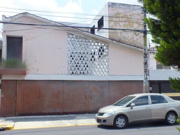 CASA ESPACIOSA EN LINDAVISTA SUR, OPORTUNIDAD UNICA!!!