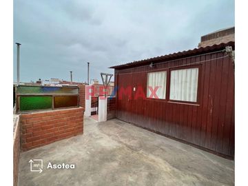 Chorrillos Vendo 1Er. Piso Tipo Chalet