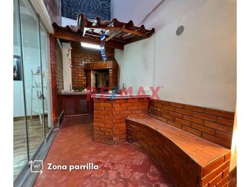 Chorrillos Vendo 1Er. Piso Tipo Chalet