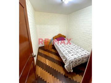 Chorrillos Vendo 1Er. Piso Tipo Chalet
