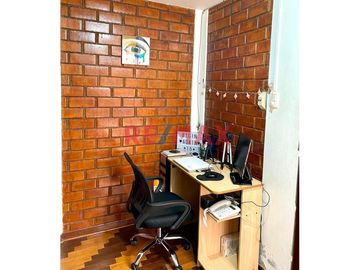 Chorrillos Vendo 1Er. Piso Tipo Chalet