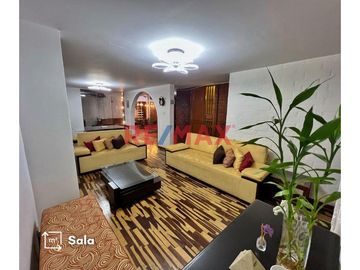 Chorrillos Vendo 1Er. Piso Tipo Chalet