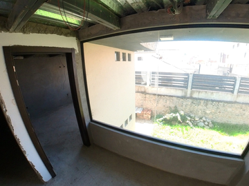 CASA POR TERMINAR EN VENTA, SECTOR MISICATA, CUENCA, ECUADOR