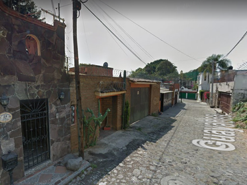 CASA EN CUERNAVACA, GRAN OPORTUNIDAD DE INVERSIÓN
