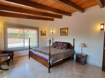 CASA EN CUERNAVACA, GRAN OPORTUNIDAD DE INVERSIÓN