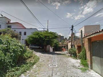 CASA EN CUERNAVACA, GRAN OPORTUNIDAD DE INVERSIÓN