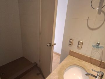 se vende duplex 141 m2 miraflores