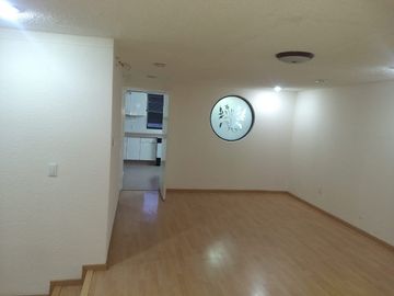 CASA EN VENTA EN HUIXQUILUCAN EDOMEX COL PARQUES DE LA HERRADURA