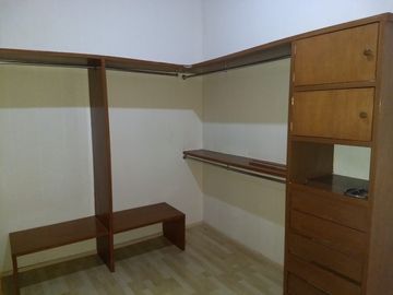 CASA EN VENTA EN HUIXQUILUCAN EDOMEX COL PARQUES DE LA HERRADURA
