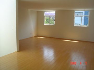 Casa con Uso de Suelo Oficinas