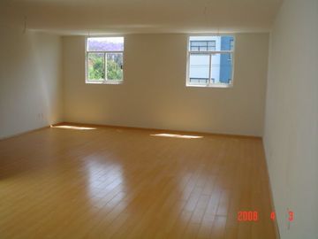 Casa con Uso de Suelo Oficinas