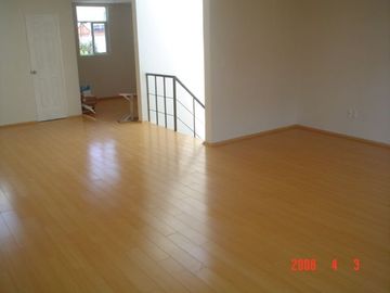 Casa con Uso de Suelo Oficinas