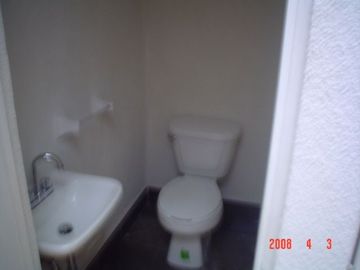 Casa con Uso de Suelo Oficinas