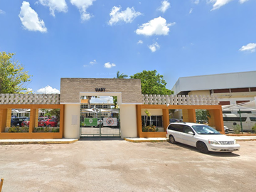 CASA EN CALLE 67, MONTES DE AME, MERIDA, YUCATAN. ¡CASA EN REMATE! -FQA