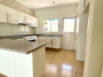 casa en venta en los gavilanes