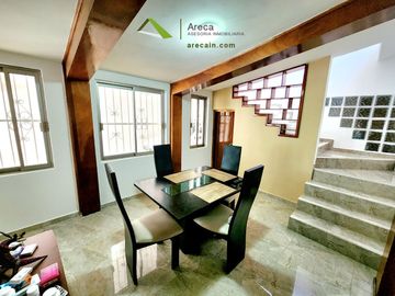 En Venta Hermosa Casa en el Fracc. Costa Verde