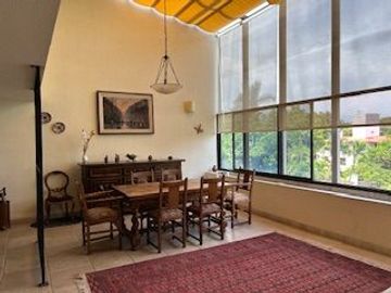 Penthouse Laura - Acapatzingo